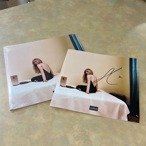 Sabrina Carpenter Signed Vinyl